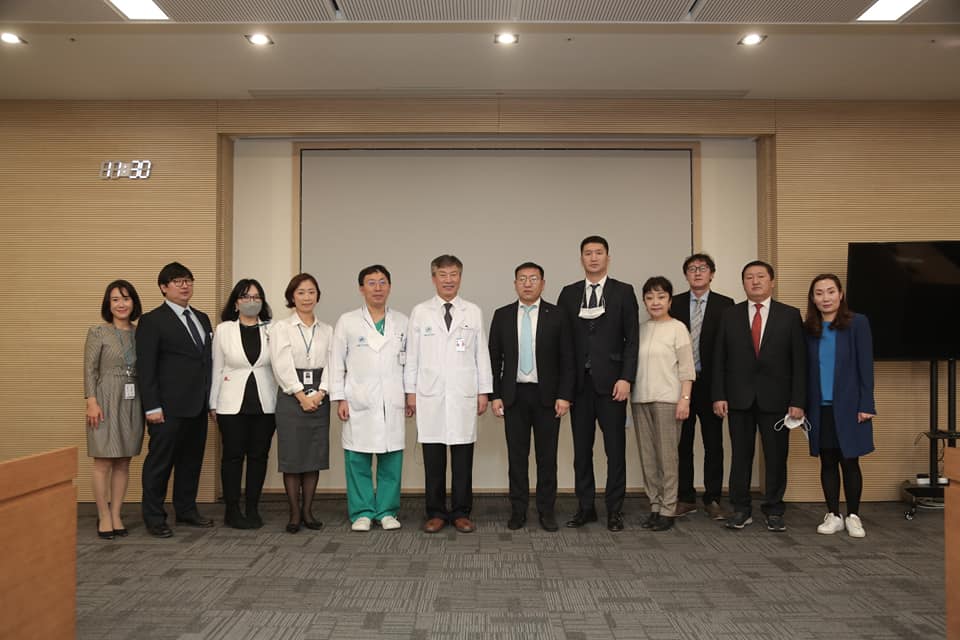 Ирэх онд Монгол Улсад анх удаа нойр булчирхай шилжүүлэн суулгах эмчилгээг УНТЭ, Сөүл Асан эмнэлэгтэй хамтран хийнэ 