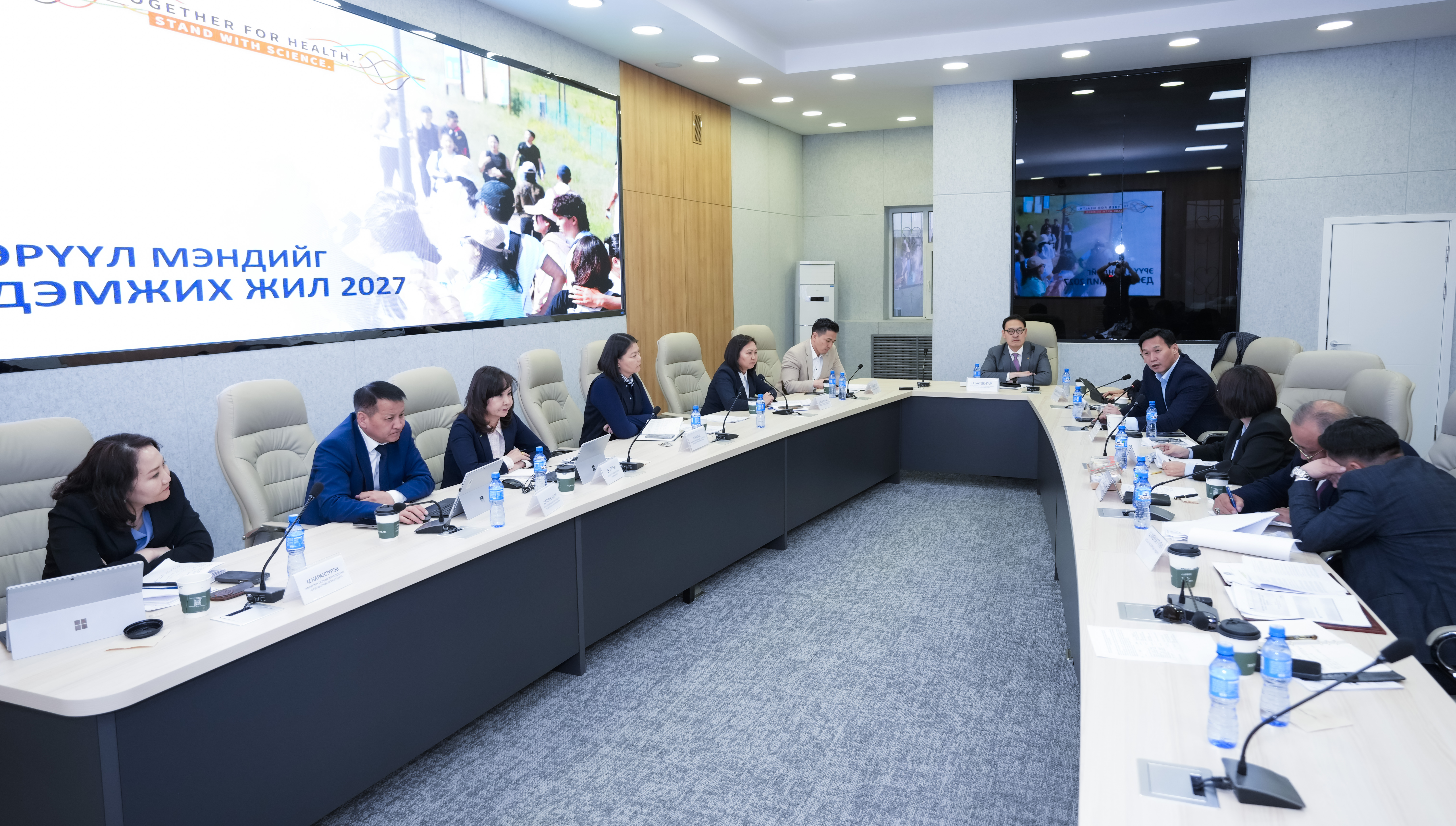 Нийгмийн эрүүл мэндийн тухай хуулийн хэрэгжилтэд хяналт шалгалт хийх ажлын хүрээнд хамтарсан уулзалт зохион байгууллаа