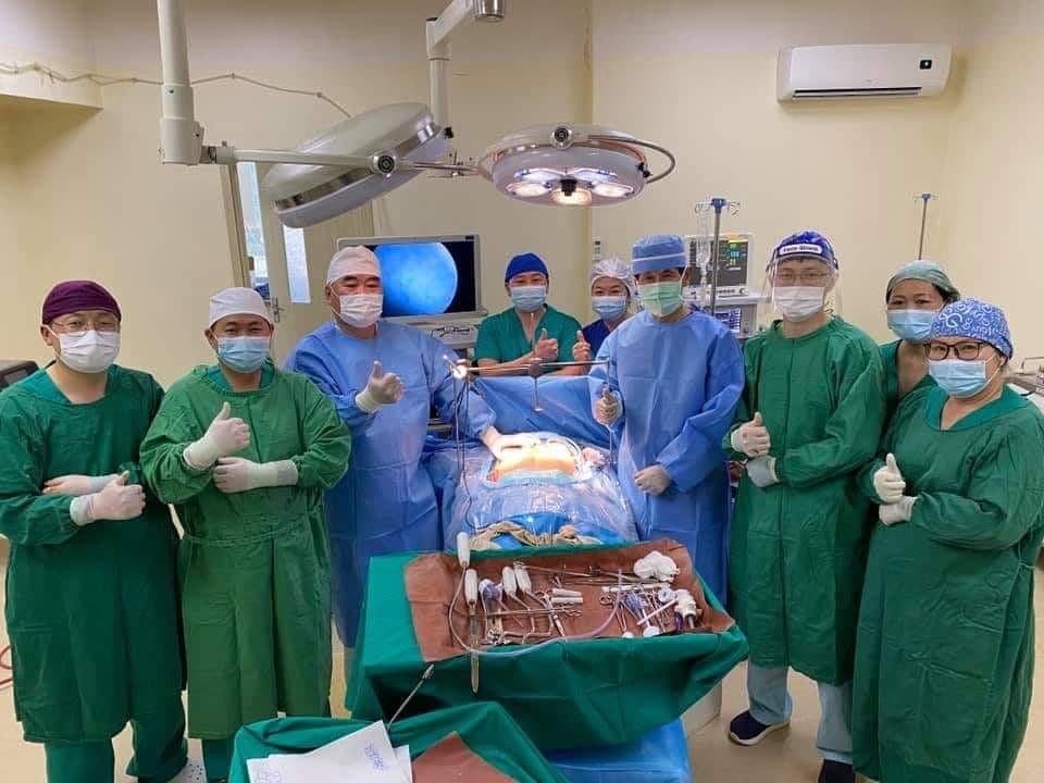 МОНГОЛ УЛСАД АНХ УДАА ЦЭЭЖНИЙ ХОНХОЙХ ГАЖГИЙГ ЗАСАХ ХОС ТИТАНАН СУУЛГАЦ ТАВИХ МЭС ЗАСАЛ ЭМЧИЛГЭЭГ АМЖИЛТТАЙ ХИЙЛЭЭ