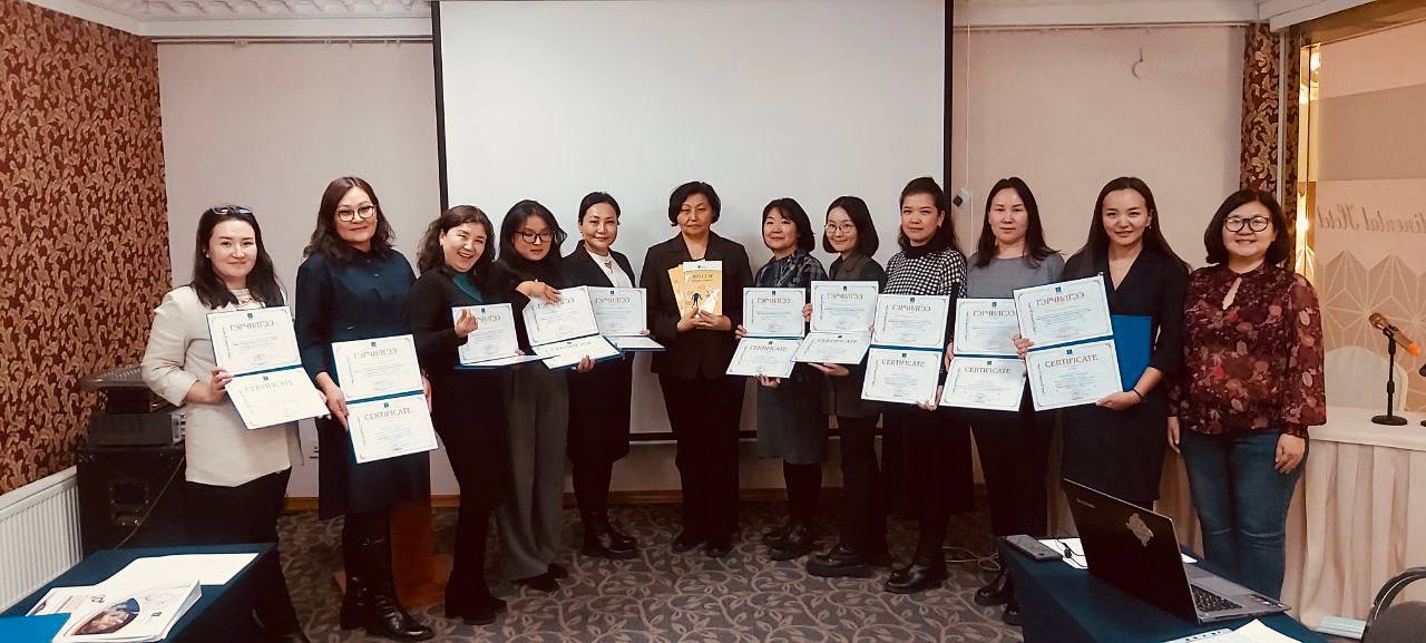 Эрүүл мэндийн салбарт “Жендэрийн сургагч багш” бэлтгэх сургалт боллоо